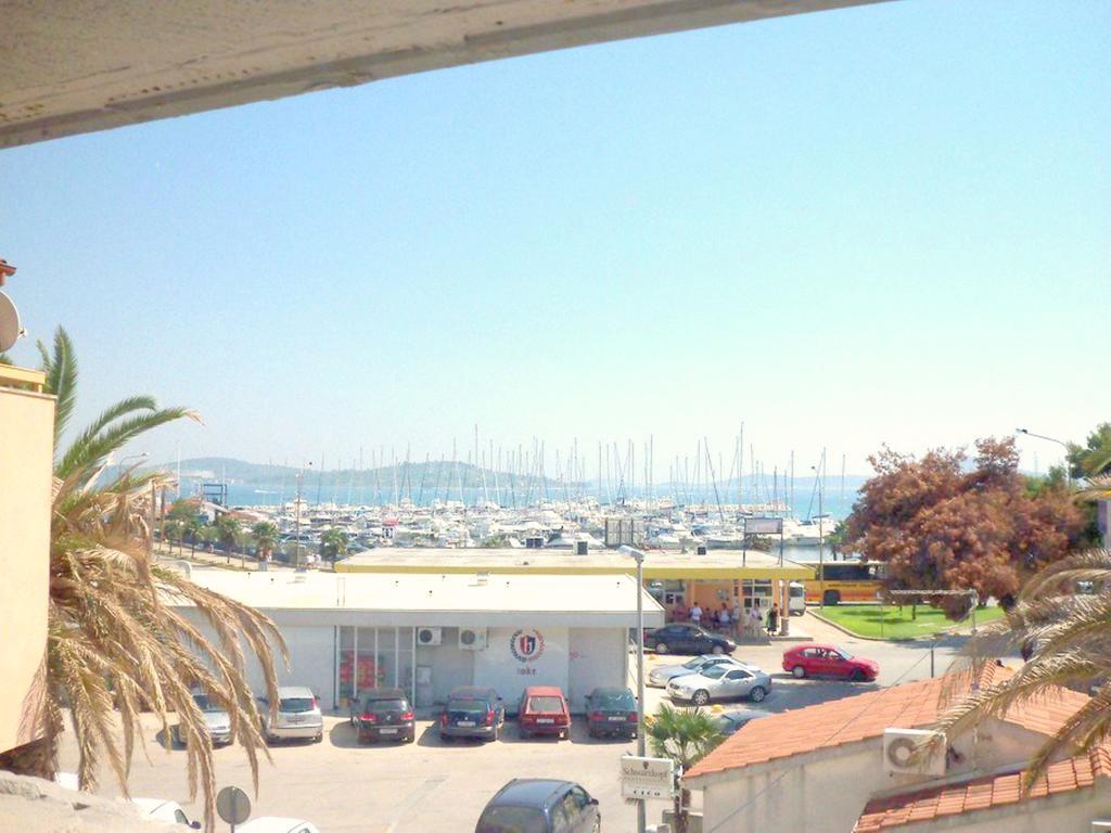 Apartment Center Marija Vodice Kültér fotó